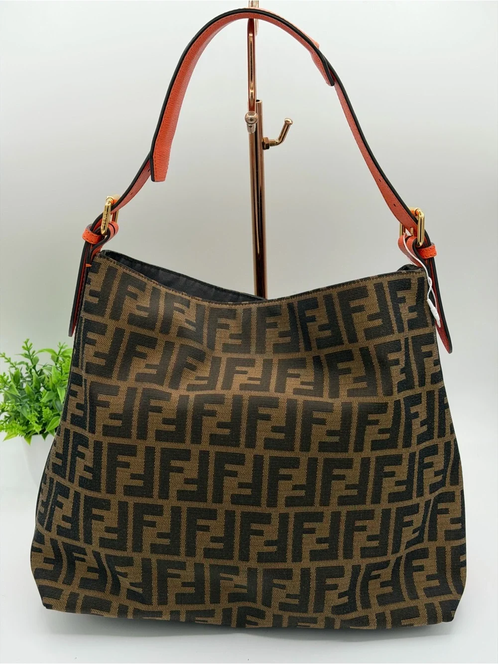 Fendi FF zucca Hobo shoulder bag like new 😍